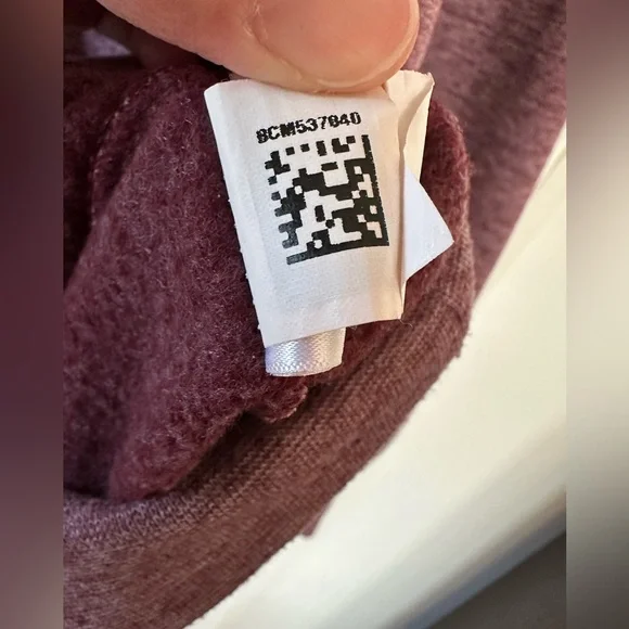 The North Face Women’s Heritage Patch Crew - Picture 8 of 10